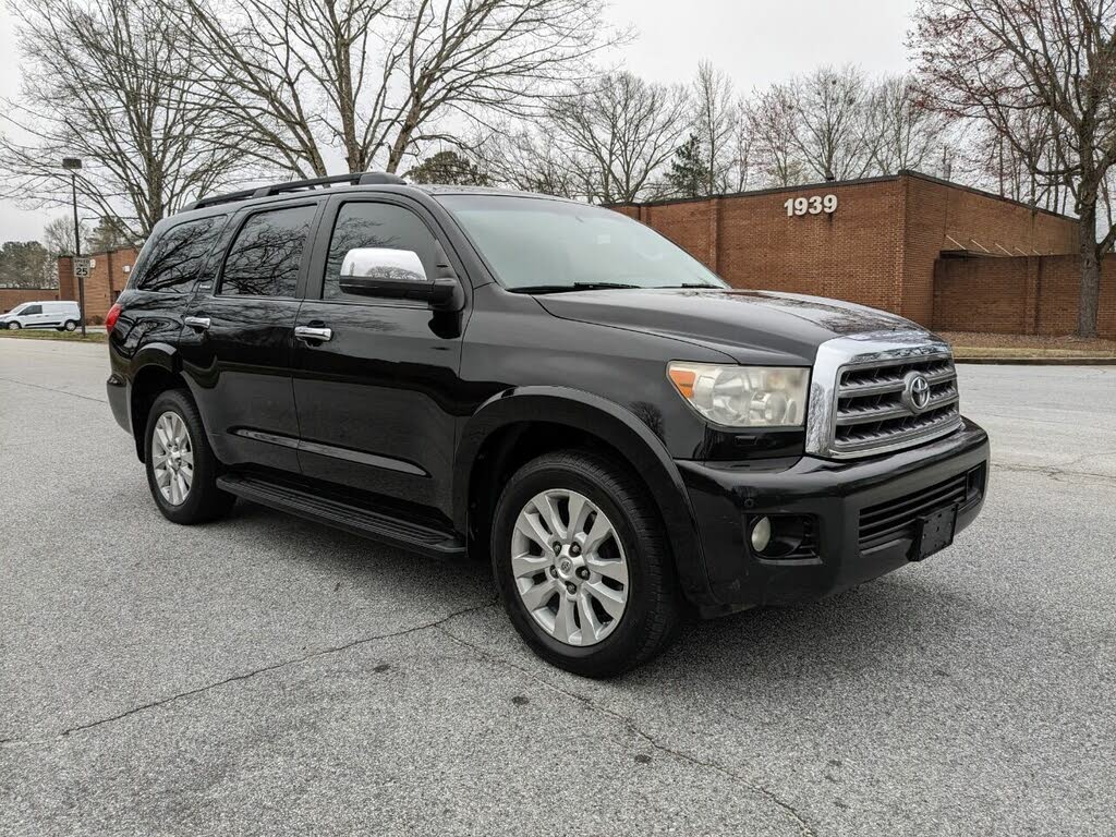 The Car Guide has published the specifications for the 2014 Toyota Sequoia 4WD 4dr Platinum.